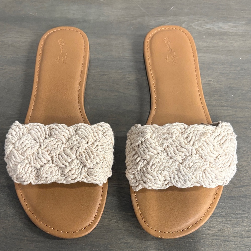 Universal Thread Braided Cream and Tan Sandals